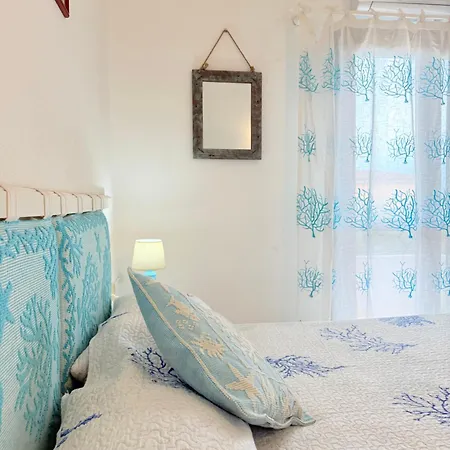 Azzurra Apartment