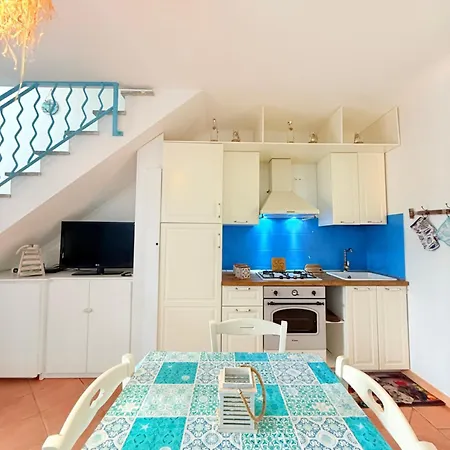 Azzurra Apartment